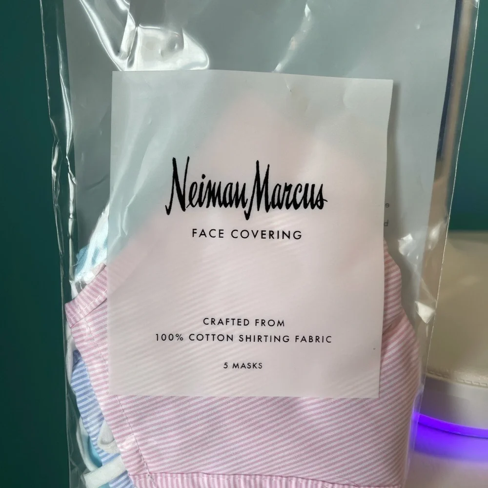 5 pk Neiman Marcus Men’s face covering